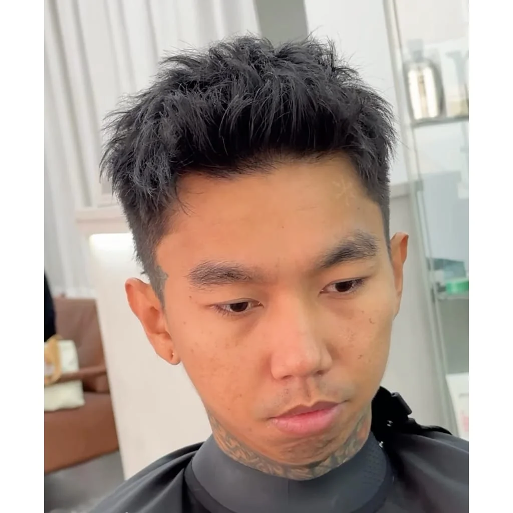 Kiểu tóc Short Messy