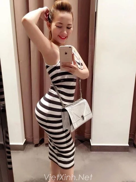 Hàng tuyển chọn mông đẹp - Ảnh girl xinh Facebook khoe mông cực phê (2)