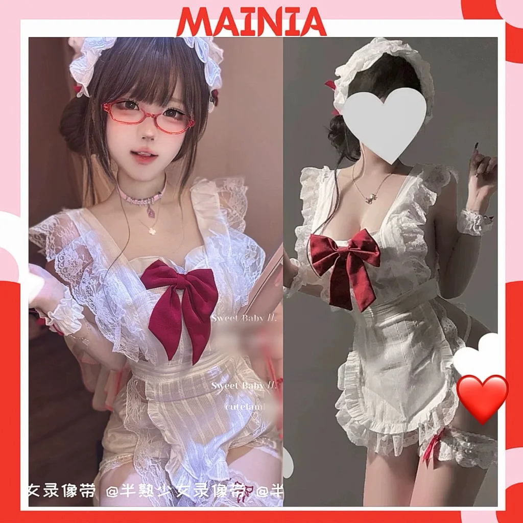 Người mẫu cosplay hầu gái tư thế ngồi duyên dáng