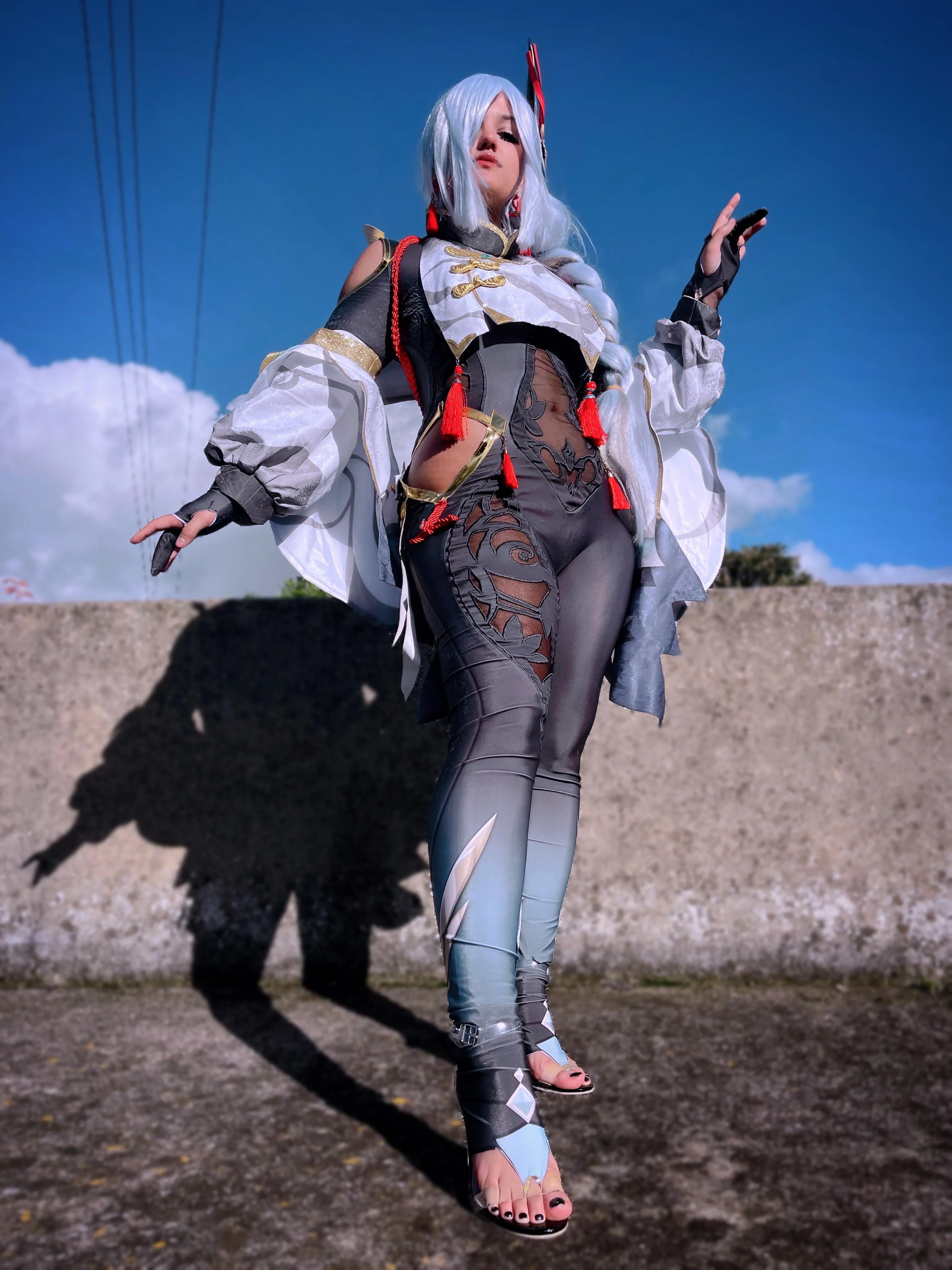 Thử cosplay Shenhe của chị gái, chắc tao cũng mua luôn quá : r/Genshin_Impact