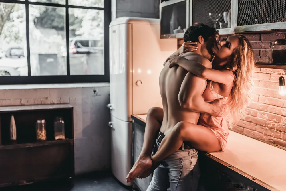 5 tư thế quan hệ khó thụ thai giúp bạn yêu không ngần ngại!